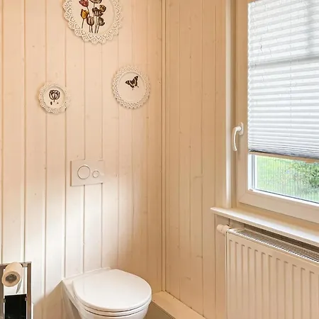 2 Bedroom Cozy In